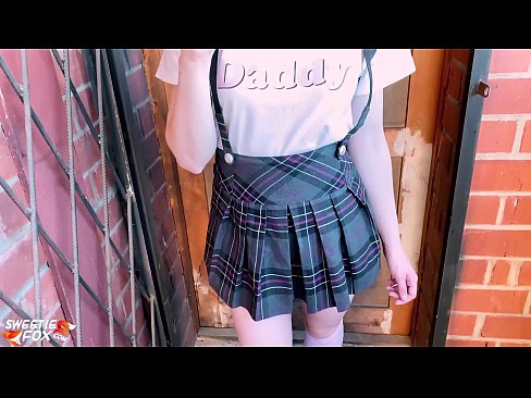 ❤️ 女學生深深地吸吮她的雞巴並亂搞而不是上課。 他媽的視頻 在我們這裡 zh-tw.sexflashgame.ru ❌❤